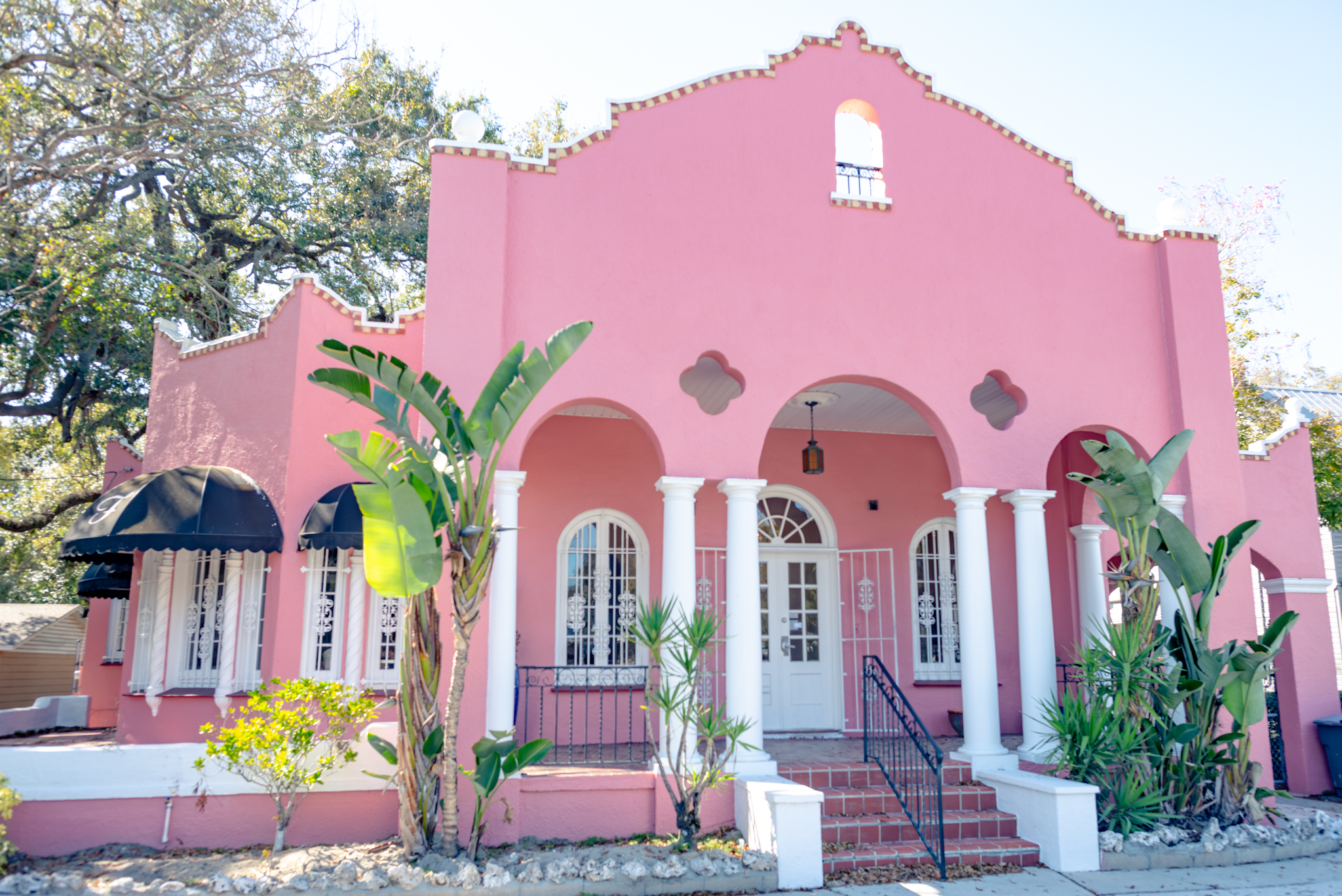 Original gilded plaster garland