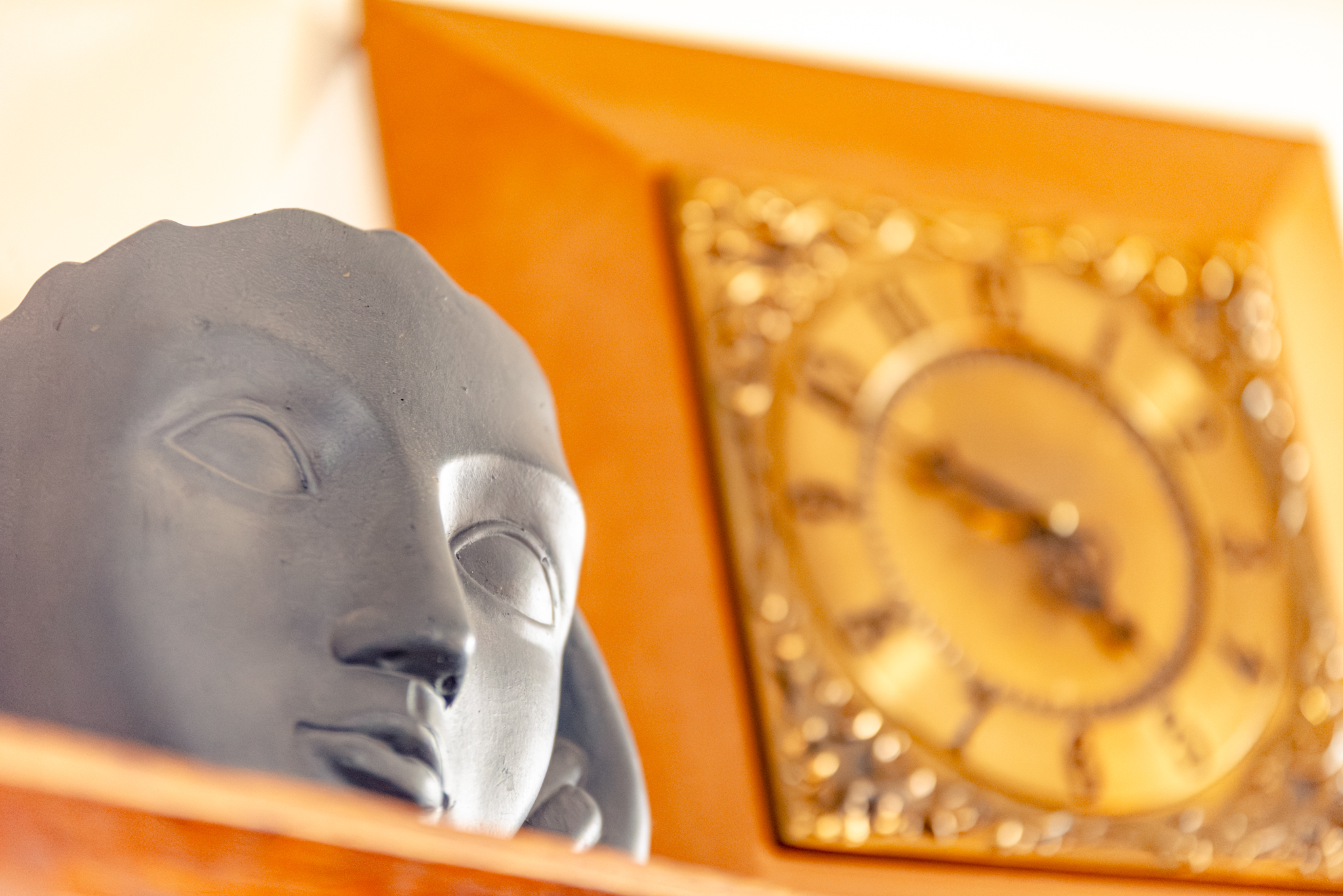 Original plaster cameo ceiling detail